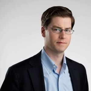 Meet your Posher, Louis